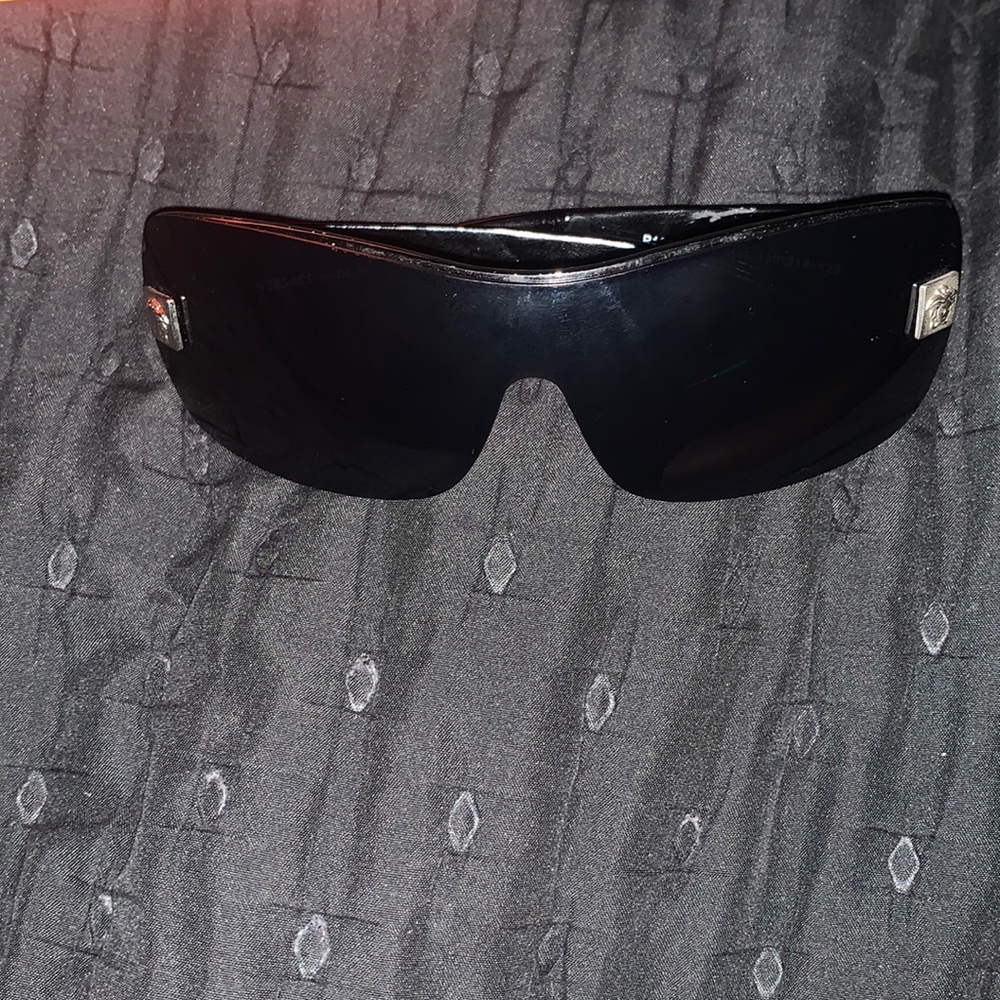 Versace Sunglasses Without Original Packaging - image 1